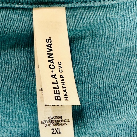 BELLA & CANVAS | I’m With The Banned | Women’s Graphic V Neck T-Shirt | Size 2XL - Picture 2 of 4